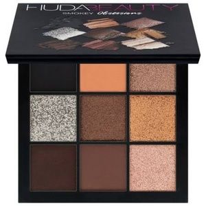 New Huda Obsessions Smokey Palette.  Retails $27.